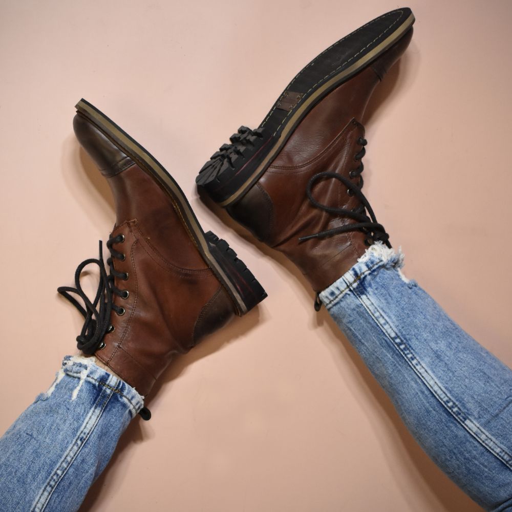 Botas discount frye hombre